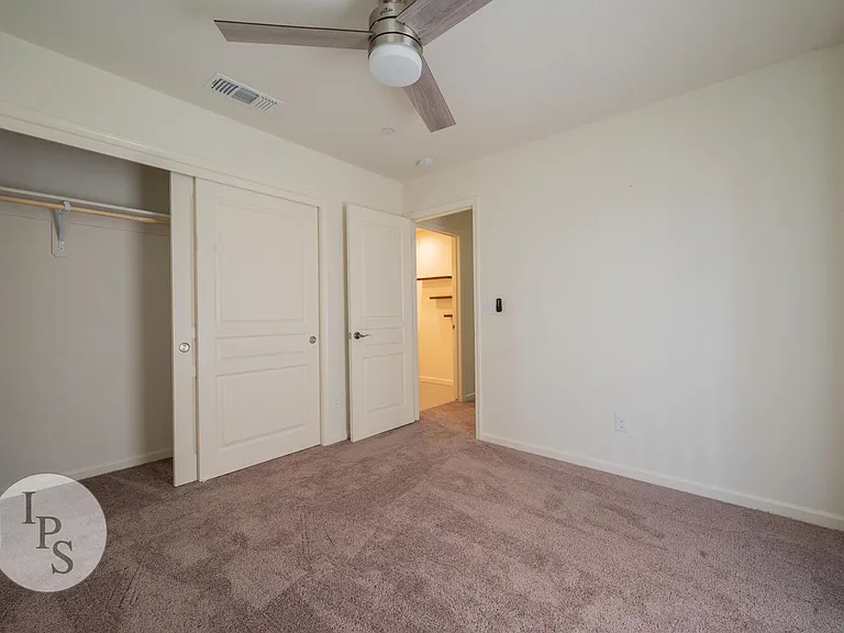 6052 E Bishop Ln — Photo 12