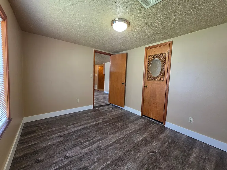 532 N Patchin Ave — Photo 3