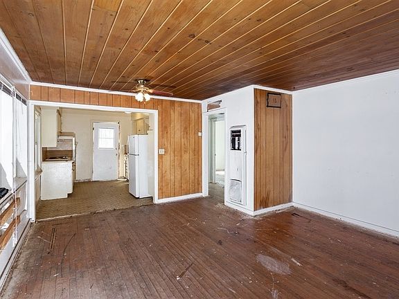 5th image of 543 W Cortland Ave