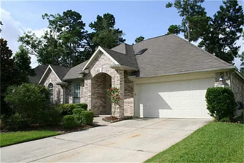 71 E Hobbit Glen Dr Photo 1