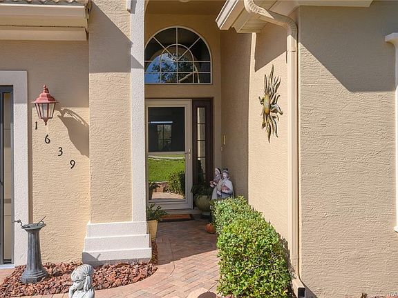 3rd image of 1639 W Skyview Crossing Dr