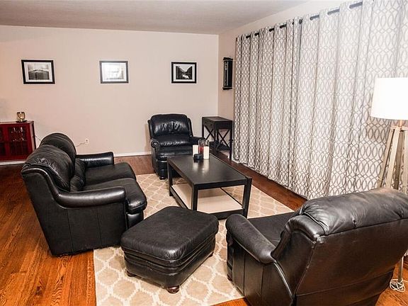 4th image of 3286 Jasmine Dr