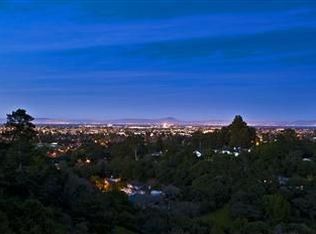 911 Viewridge Dr, San Mateo, CA 94403