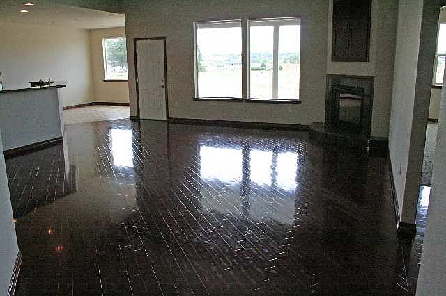 2nd image of 6208 Buena Ct