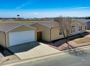 103 Willow Dr, Lochbuie, CO 80603