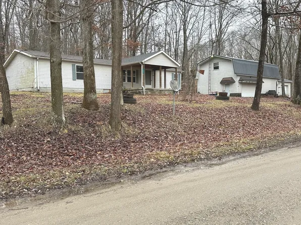 4032 E School Rd, Rosedale, IN 47874