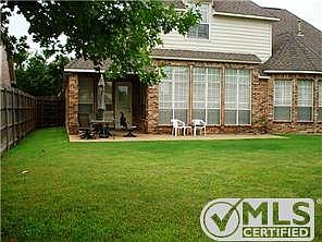 3rd image of 3120 Robert Dr