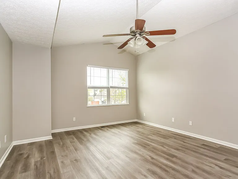 6245 Jolliff St — Photo 11
