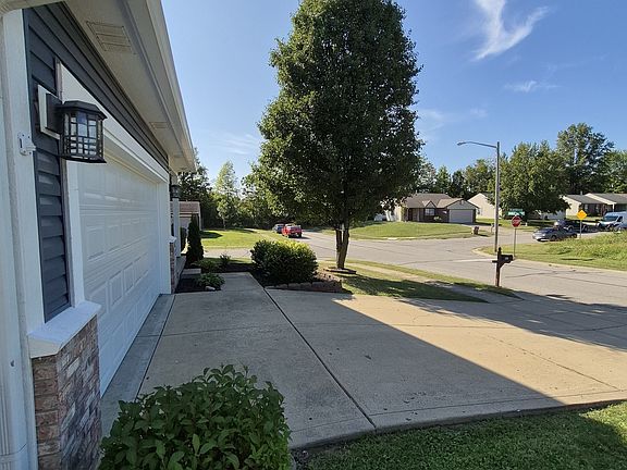 5th image of 1783 Bridle Way Blvd