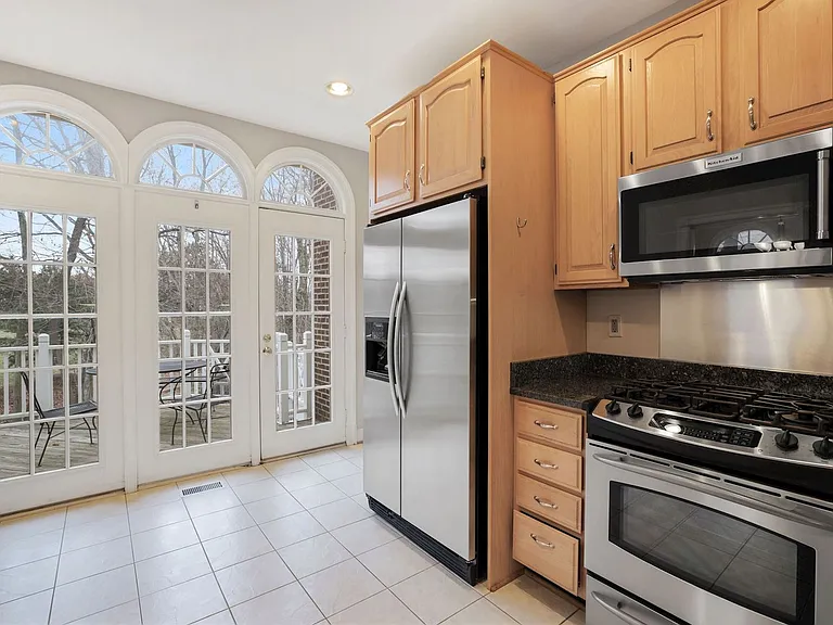 2171 Wolftrap Ct — Photo 6