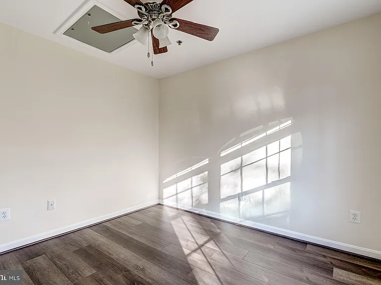 7119 Mason Grove Ct #7 — Photo 43