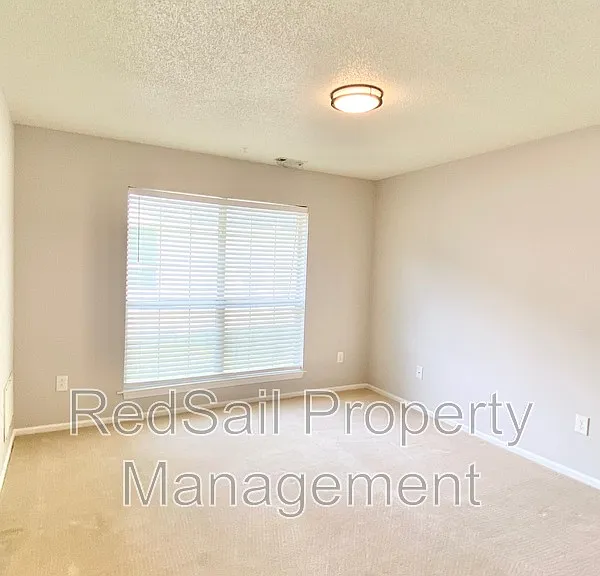 5310 Gardner Ct — Photo 9
