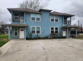 10401 Bauman Rd, Houston, TX