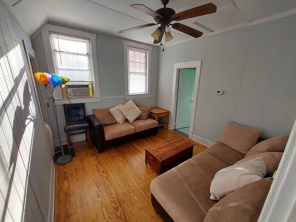 1/2 8th Ave, Belmar — Photo 2
