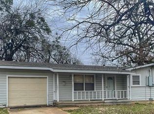 325 16th St SW, Paris, TX 75460