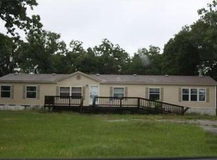 8003 Wixon Oaks Dr, Bryan, TX 77808