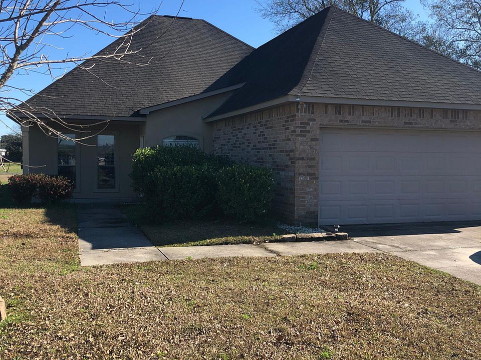 1st image of 43249 Cypress Bend Ave
