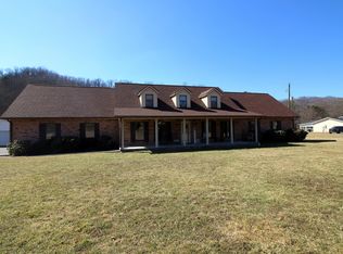 122 Stollings Ct, Glen Daniel, WV 25844