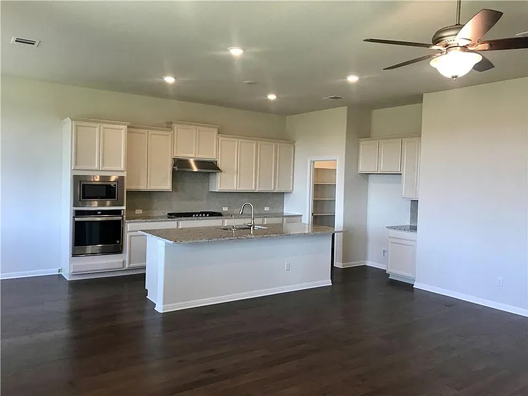4232 Promontory Point Trl — Photo 7