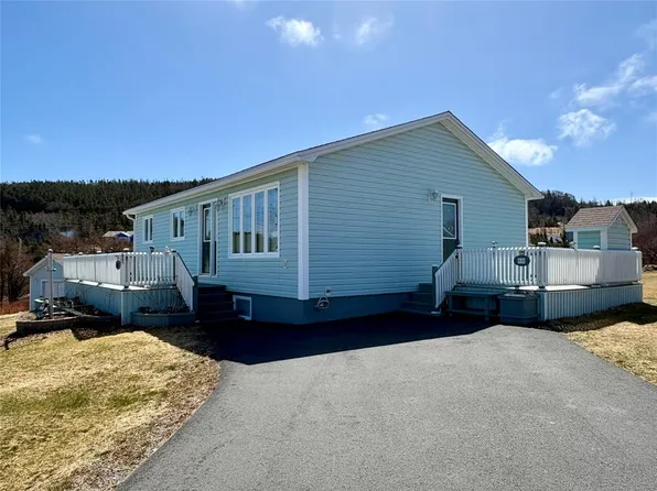 50 Main Road, New Chelsea, NL A0B2N0