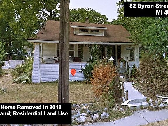 3rd image of 82 Byron St