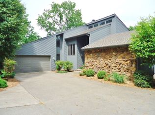 400 N Walnut St, West Frankfort, IL 62896