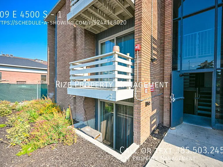 Cottonwood Creek Apartments — Photo 16