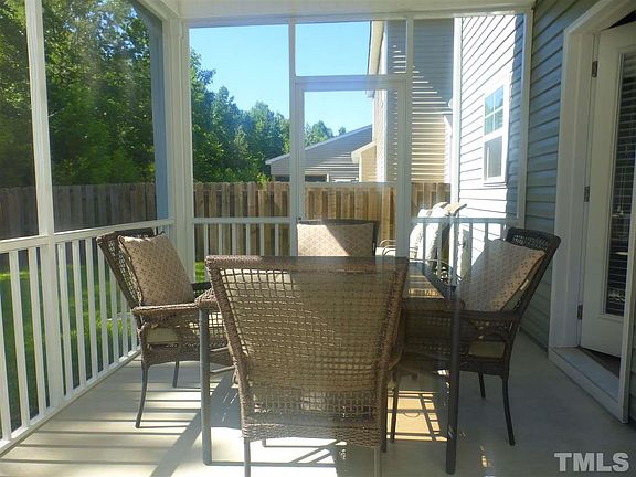 5th image of 285 Marsh Creek Dr