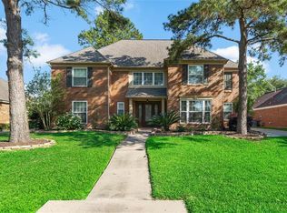 16226 Rainbow Lake Rd, Houston, TX 77095