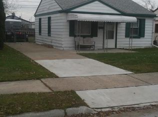 11867 Grant St, Riverview, MI 48193