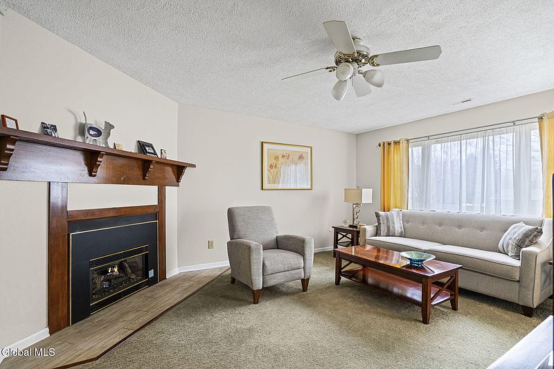 5th image of 4 Deerfield Drive