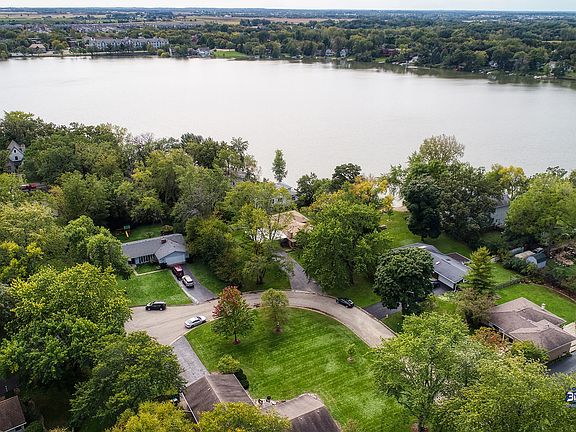 4th image of 22 Hawley Ct