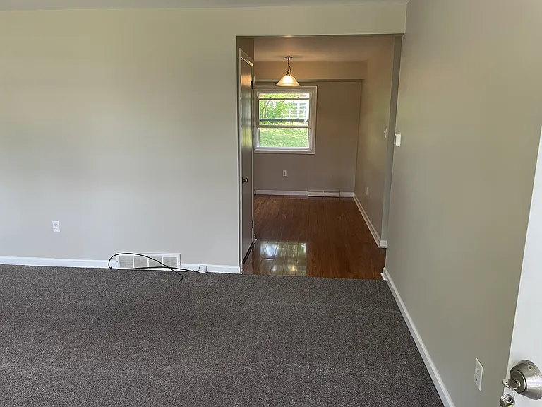 550 Old Orchard Ln — Photo 10