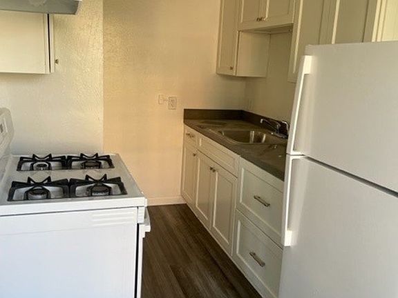 3rd image of 1716 University Ave APT 2