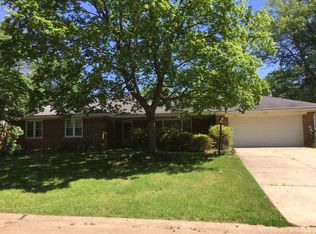 848 Edlin Dr, Saint Louis, MO