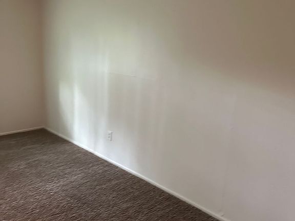 2nd image of 61 Lemans Dr #1