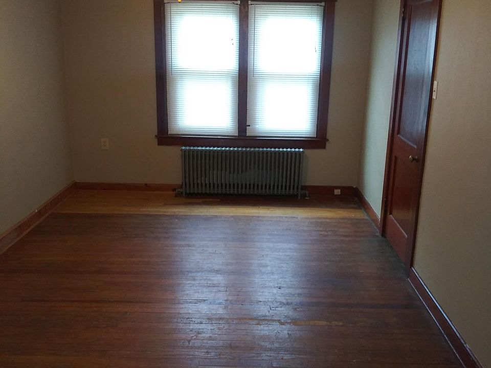 Dinning Room off Kitchen and living room