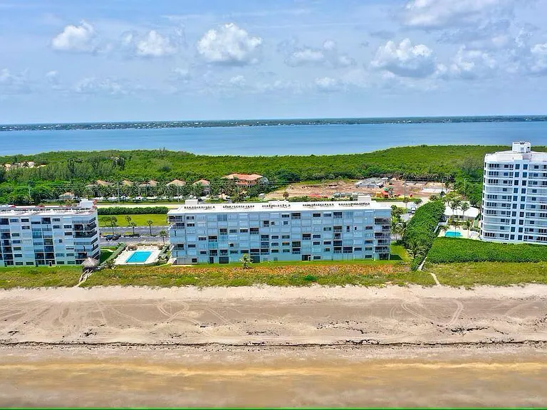 10102 S Ocean Dr #107 — Photo 12