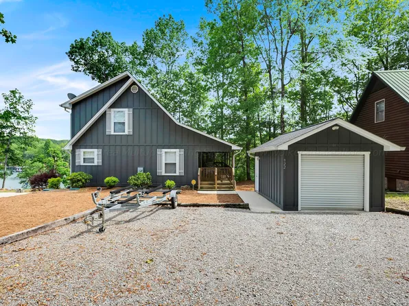 922 E Lakeshore Dr, Double Springs, AL 35553