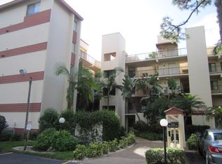 7500 40th Ave W APT 102, Bradenton, FL 34209
