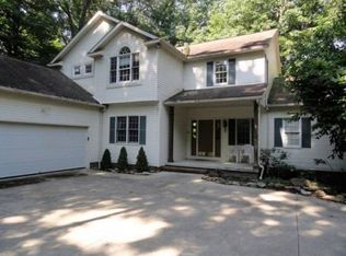 3338 Blessing Ln, Kent, OH 44240