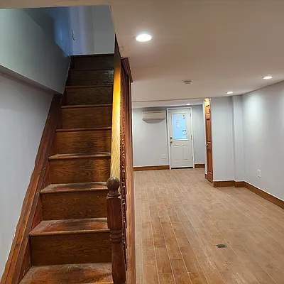 Rented by The Hamilton Group | media 29