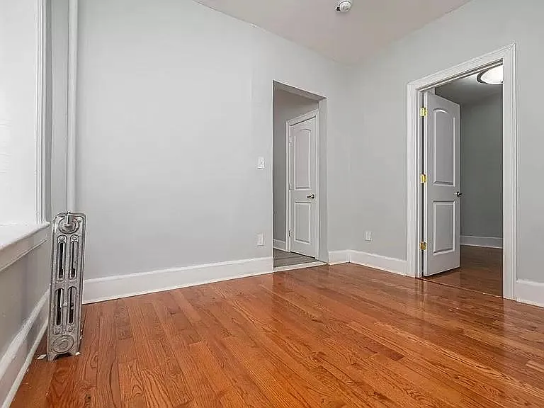 5304 Palisade Ave #202 — Photo 3