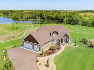 2959 Jonquil Trl N, Lake Elmo, MN 55042
