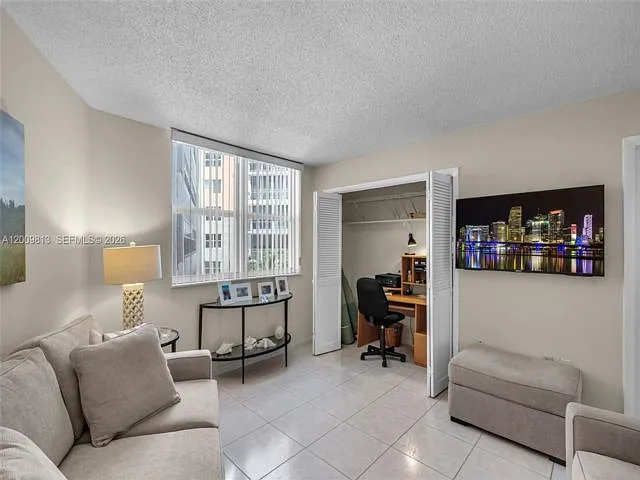 600 Grapetree Dr #4DS — Photo 4