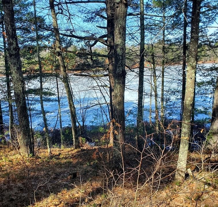 2nd image of 2 Cathers Cove Ln #Lac