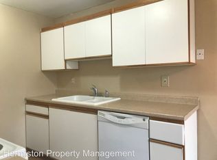 310 E Dogwood Ave APT D, Hermiston, OR 97838