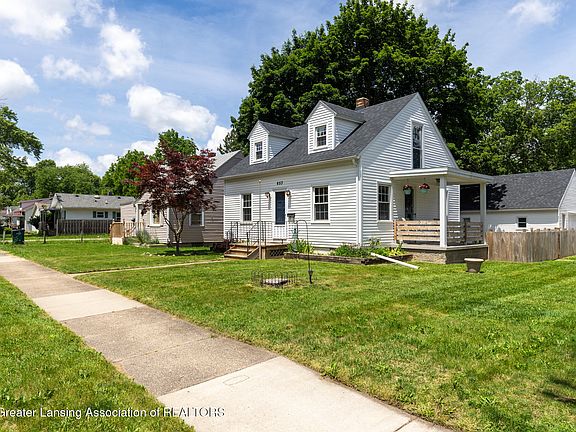 2nd image of 653 Irvington Ave
