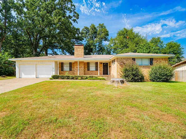 1111 Beechwood Dr, Tyler, TX 75701