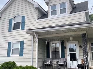 811 N 4th St, Millville, NJ 08332